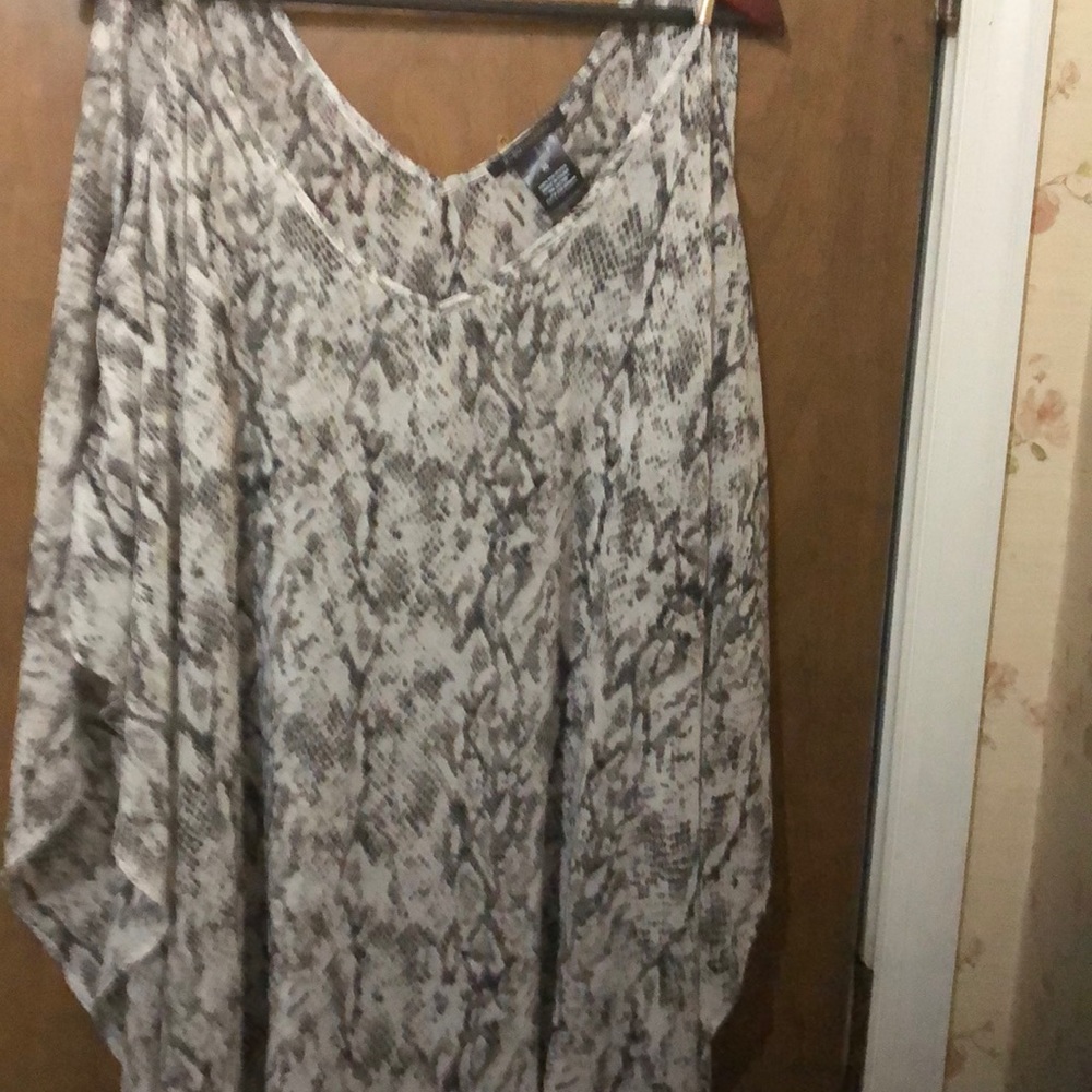 Women’s / Ladies Blouse Covering Sz XX